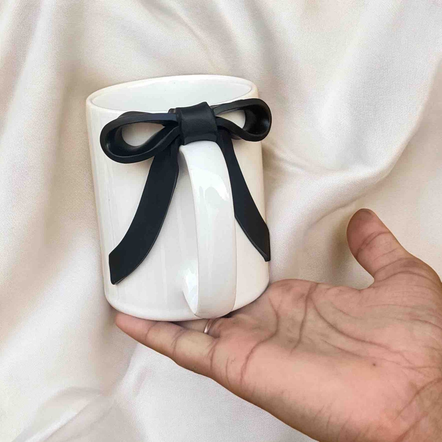 Black Bow mug