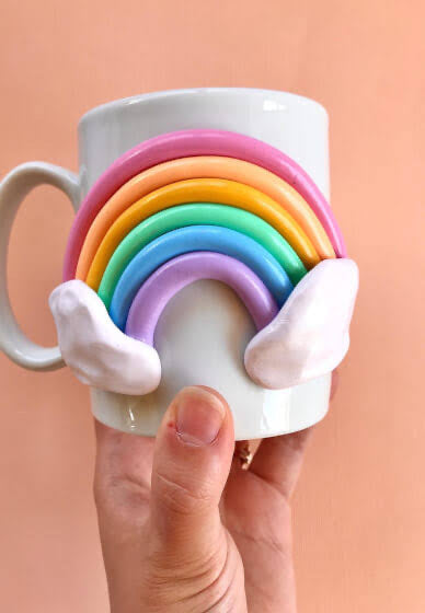 Cloud rainbow pot