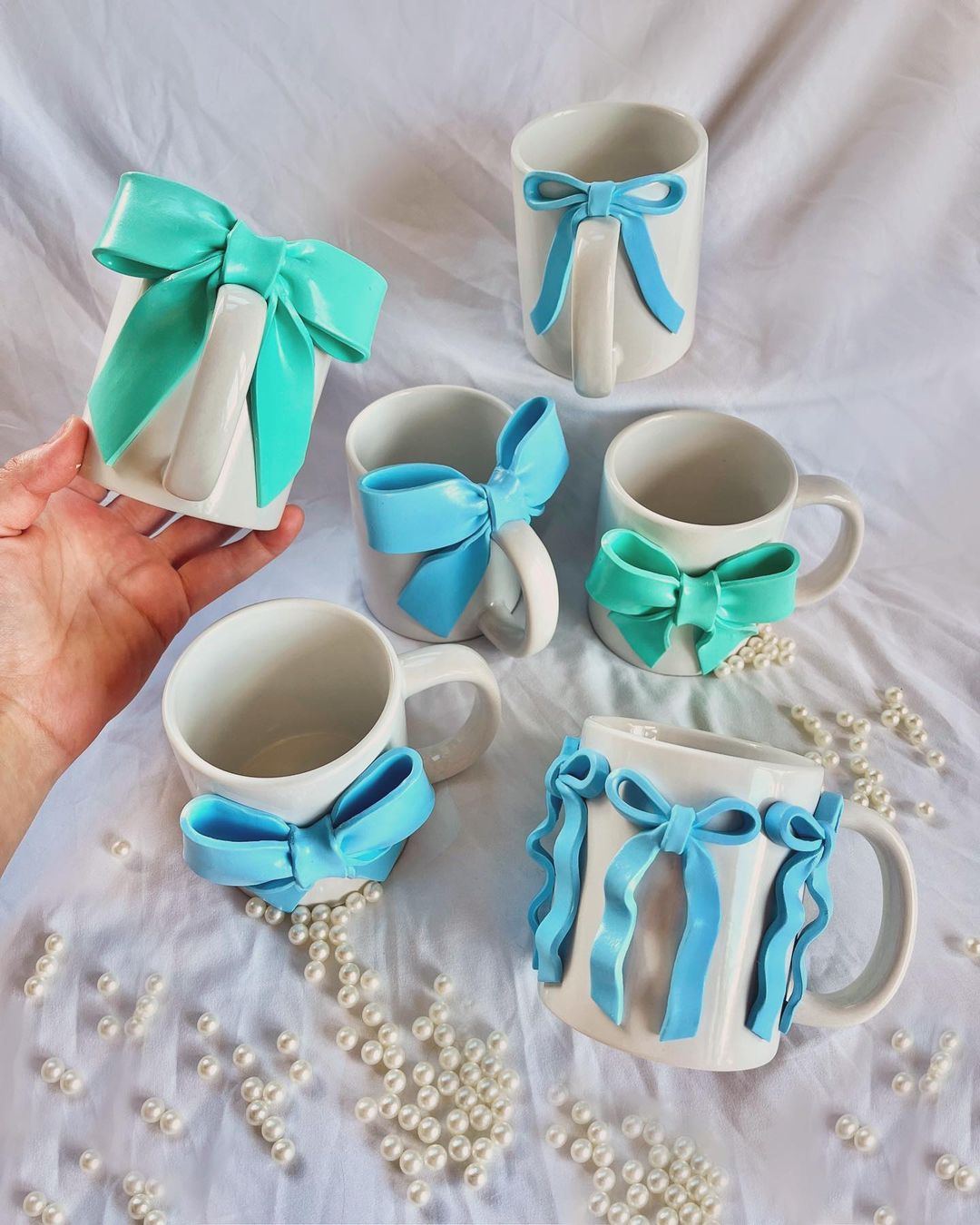 Green bow mug