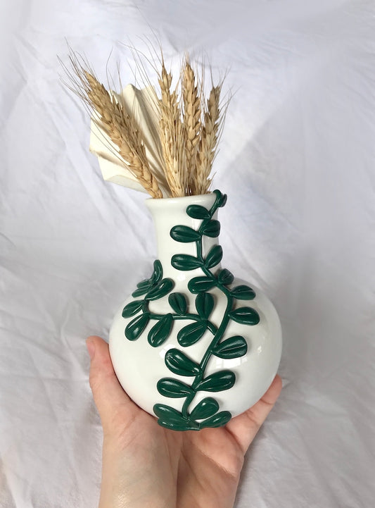 Green leaf Vase